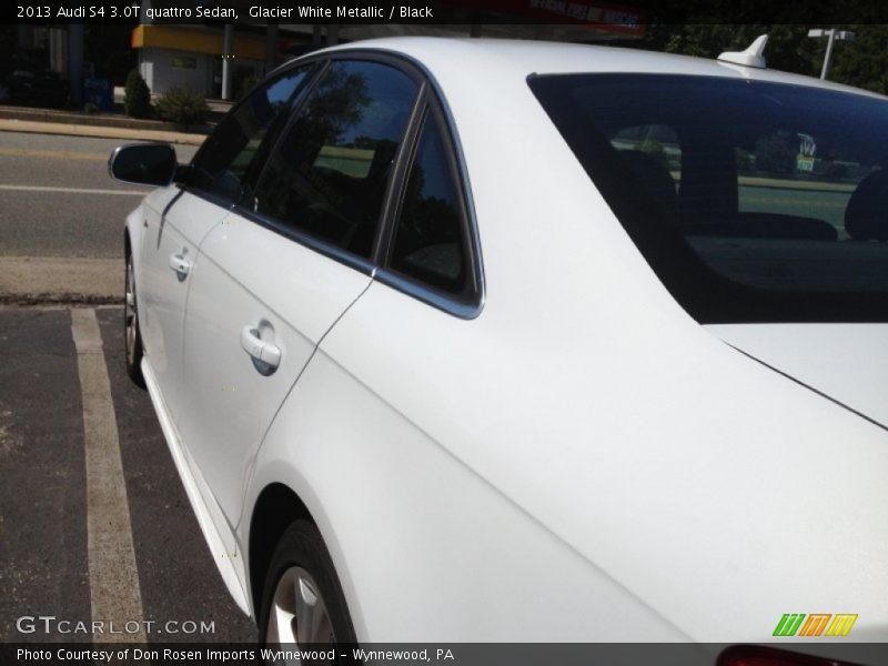 Glacier White Metallic / Black 2013 Audi S4 3.0T quattro Sedan