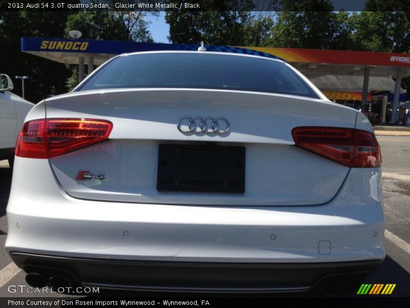 Glacier White Metallic / Black 2013 Audi S4 3.0T quattro Sedan