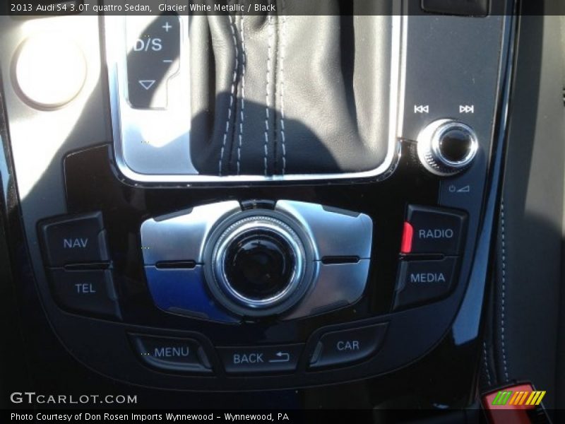 Glacier White Metallic / Black 2013 Audi S4 3.0T quattro Sedan