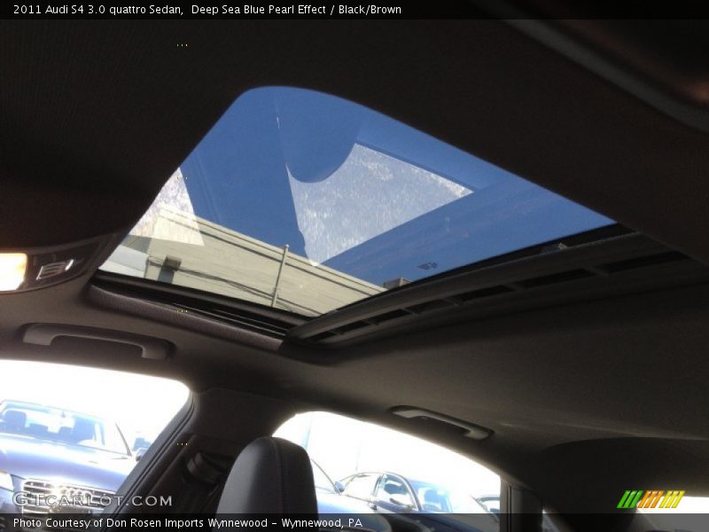 Sunroof of 2011 S4 3.0 quattro Sedan