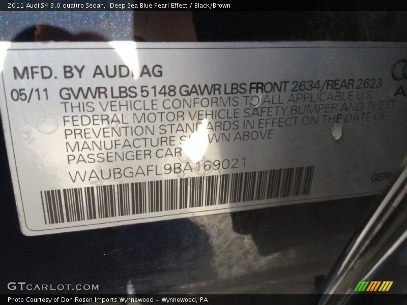 Deep Sea Blue Pearl Effect / Black/Brown 2011 Audi S4 3.0 quattro Sedan