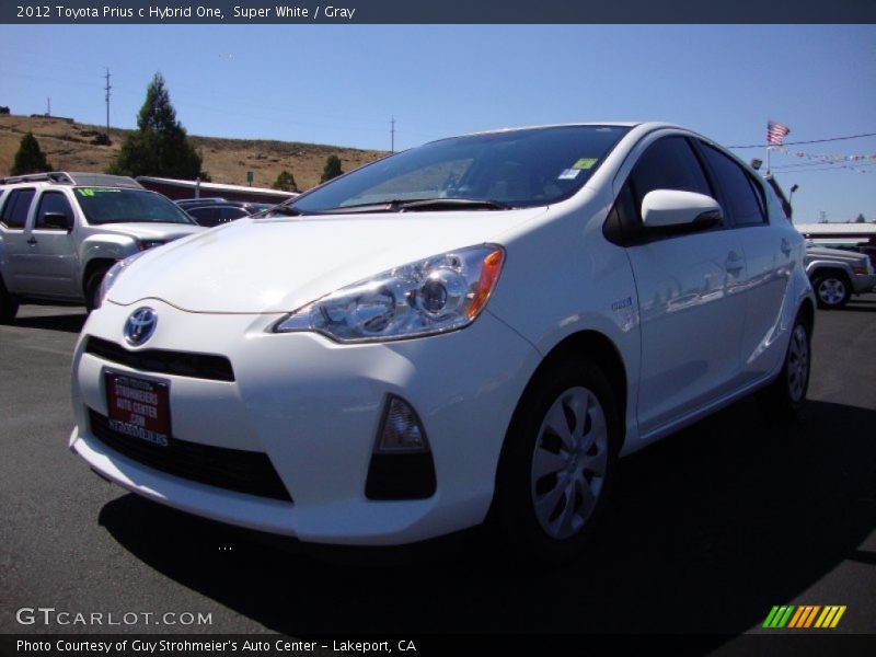 Super White / Gray 2012 Toyota Prius c Hybrid One