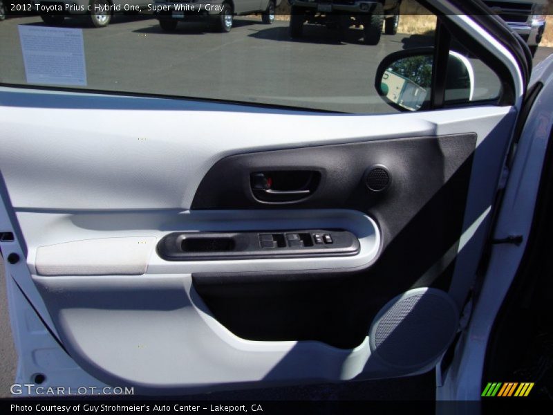 Super White / Gray 2012 Toyota Prius c Hybrid One
