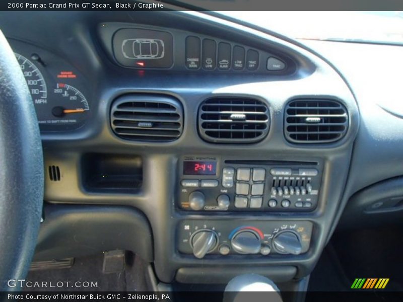 Black / Graphite 2000 Pontiac Grand Prix GT Sedan