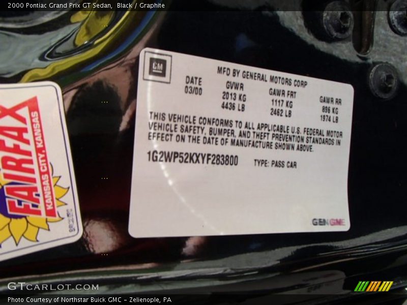 Black / Graphite 2000 Pontiac Grand Prix GT Sedan