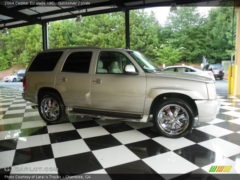 Quicksilver / Shale 2004 Cadillac Escalade AWD