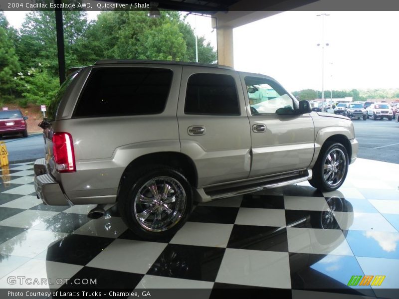 Quicksilver / Shale 2004 Cadillac Escalade AWD