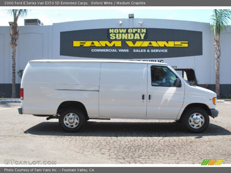 Oxford White / Medium Graphite 2000 Ford E Series Van E350 SD Extended Cargo