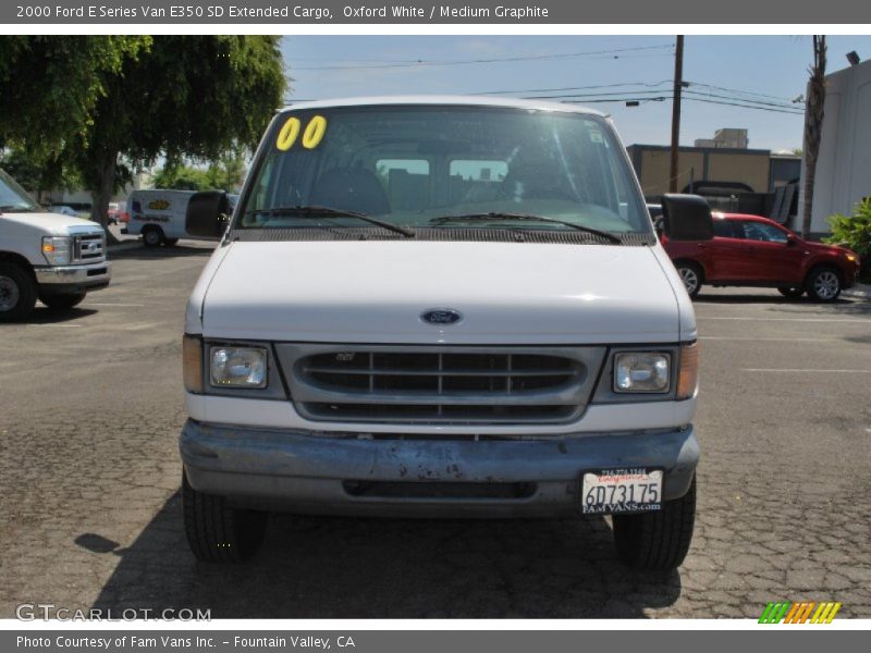Oxford White / Medium Graphite 2000 Ford E Series Van E350 SD Extended Cargo