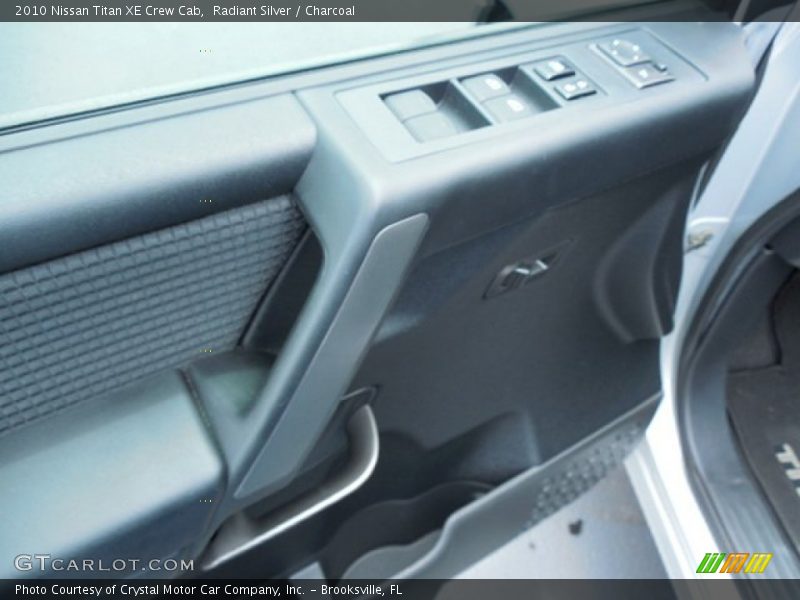 Radiant Silver / Charcoal 2010 Nissan Titan XE Crew Cab