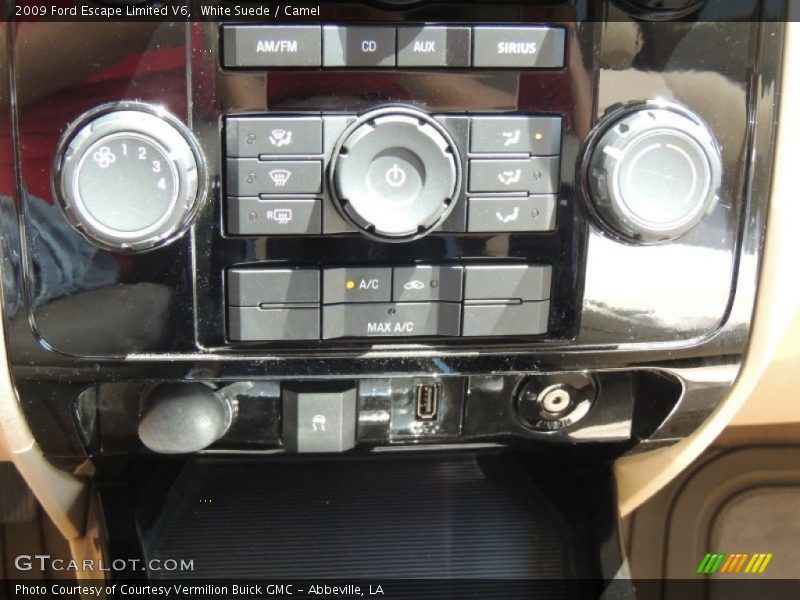 White Suede / Camel 2009 Ford Escape Limited V6