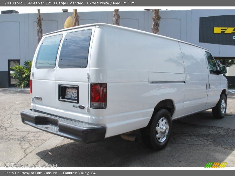 Oxford White / Medium Flint 2010 Ford E Series Van E250 Cargo Extended