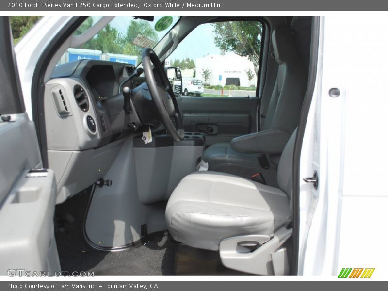 Oxford White / Medium Flint 2010 Ford E Series Van E250 Cargo Extended