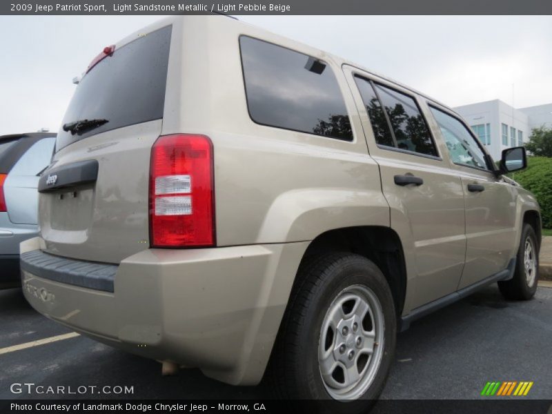 Light Sandstone Metallic / Light Pebble Beige 2009 Jeep Patriot Sport