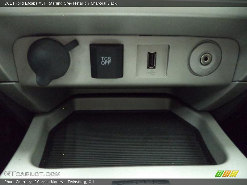 Sterling Grey Metallic / Charcoal Black 2011 Ford Escape XLT
