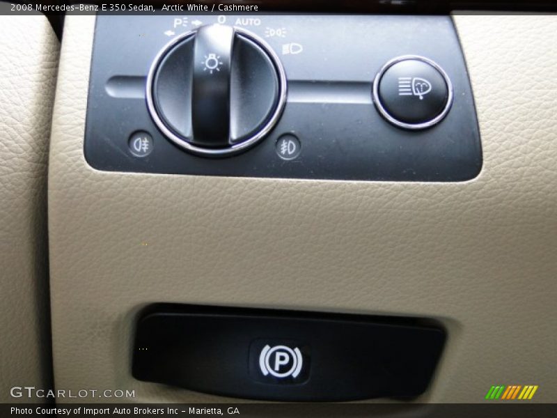 Arctic White / Cashmere 2008 Mercedes-Benz E 350 Sedan