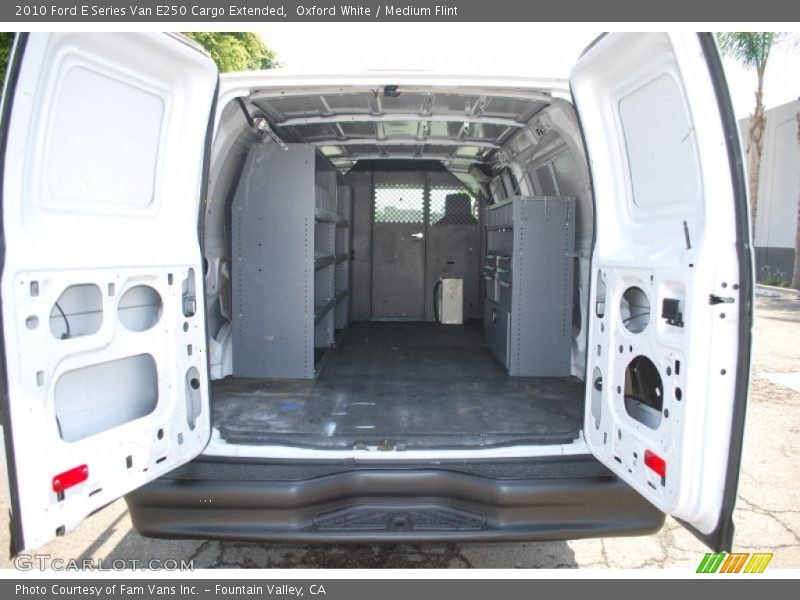 Oxford White / Medium Flint 2010 Ford E Series Van E250 Cargo Extended