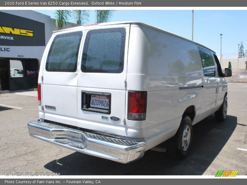 Oxford White / Medium Flint 2010 Ford E Series Van E250 Cargo Extended