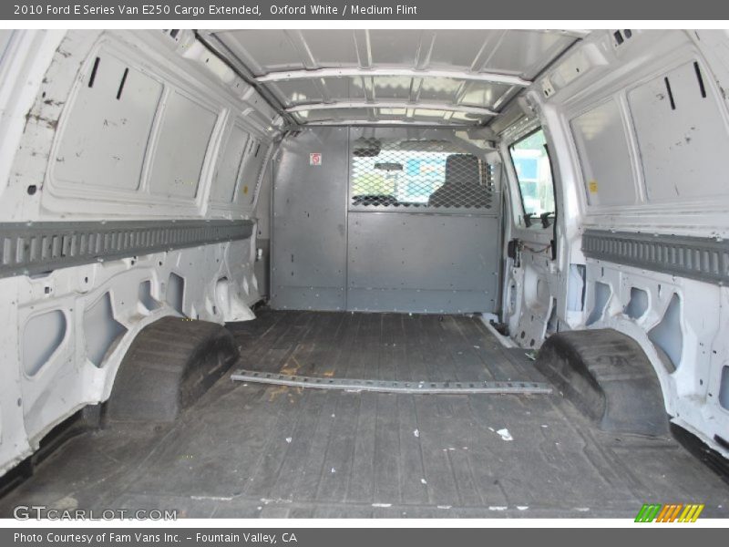 Oxford White / Medium Flint 2010 Ford E Series Van E250 Cargo Extended