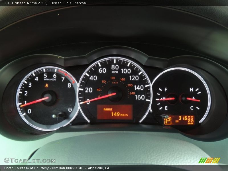 Tuscan Sun / Charcoal 2011 Nissan Altima 2.5 S