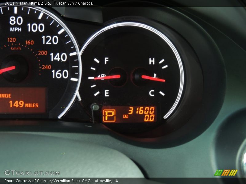 Tuscan Sun / Charcoal 2011 Nissan Altima 2.5 S
