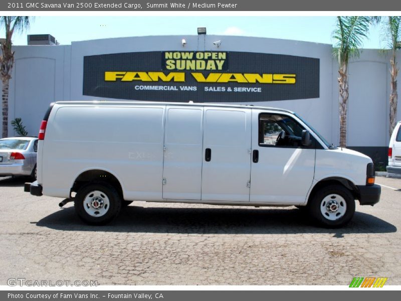 Summit White / Medium Pewter 2011 GMC Savana Van 2500 Extended Cargo