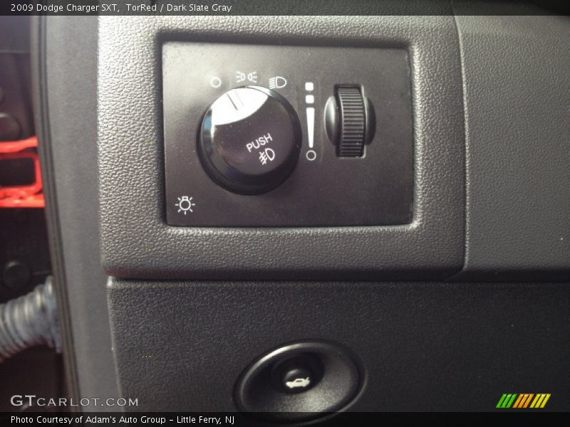 TorRed / Dark Slate Gray 2009 Dodge Charger SXT