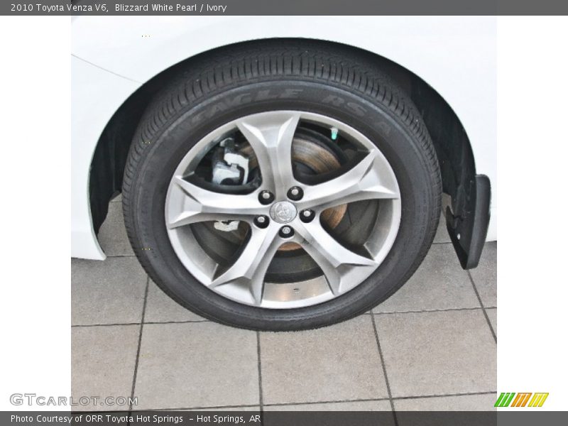 Blizzard White Pearl / Ivory 2010 Toyota Venza V6