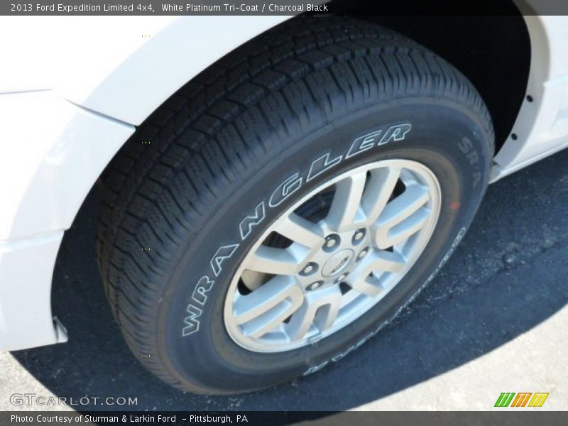 White Platinum Tri-Coat / Charcoal Black 2013 Ford Expedition Limited 4x4