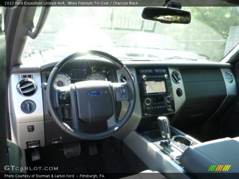 White Platinum Tri-Coat / Charcoal Black 2013 Ford Expedition Limited 4x4
