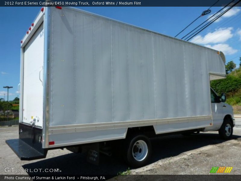 Oxford White / Medium Flint 2012 Ford E Series Cutaway E450 Moving Truck