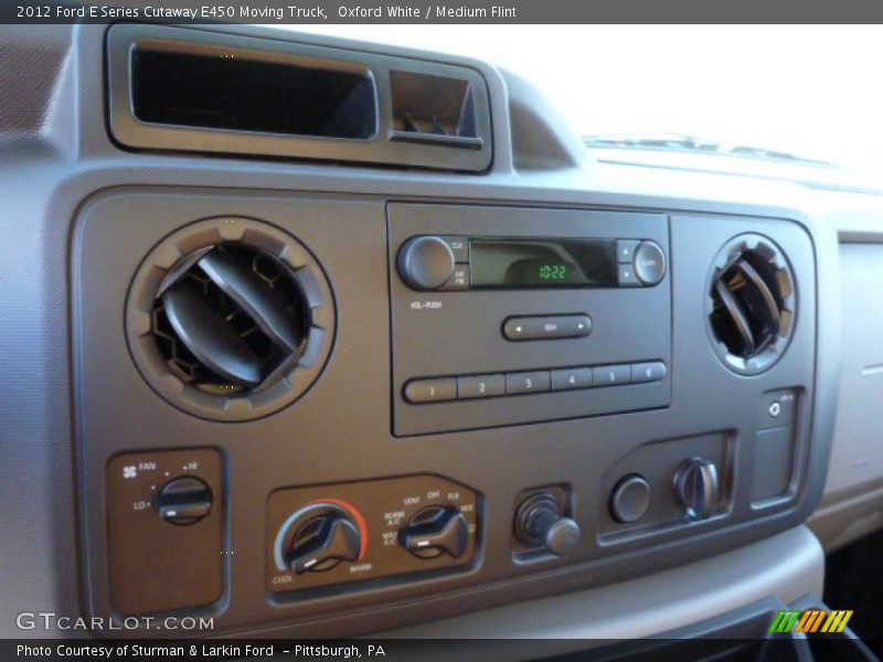 Controls of 2012 E Series Cutaway E450 Moving Truck