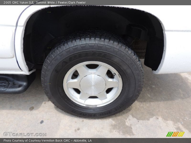 Summit White / Pewter/Dark Pewter 2005 GMC Yukon SLE