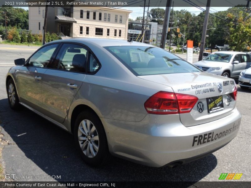 Reflex Silver Metallic / Titan Black 2013 Volkswagen Passat 2.5L S