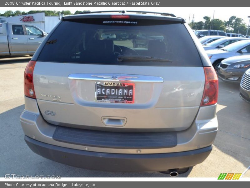 Light Sandstone Metallic Clearcoat / Pastel Slate Gray 2008 Chrysler Pacifica Touring