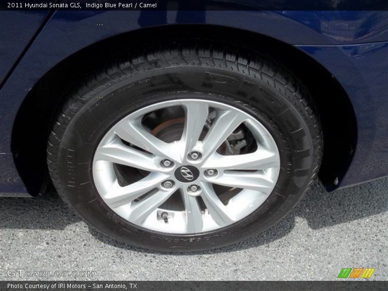 Indigo Blue Pearl / Camel 2011 Hyundai Sonata GLS