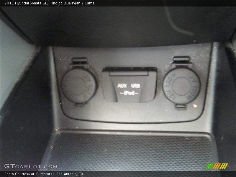 Indigo Blue Pearl / Camel 2011 Hyundai Sonata GLS