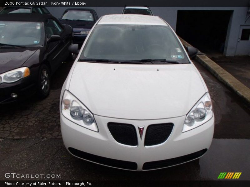 Ivory White / Ebony 2006 Pontiac G6 Sedan