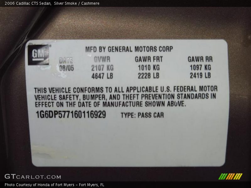 Silver Smoke / Cashmere 2006 Cadillac CTS Sedan