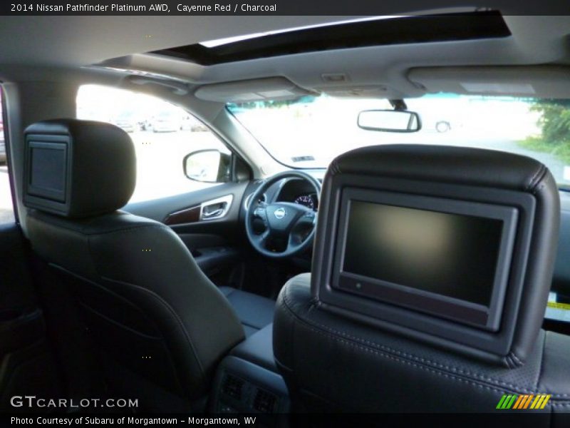 Cayenne Red / Charcoal 2014 Nissan Pathfinder Platinum AWD