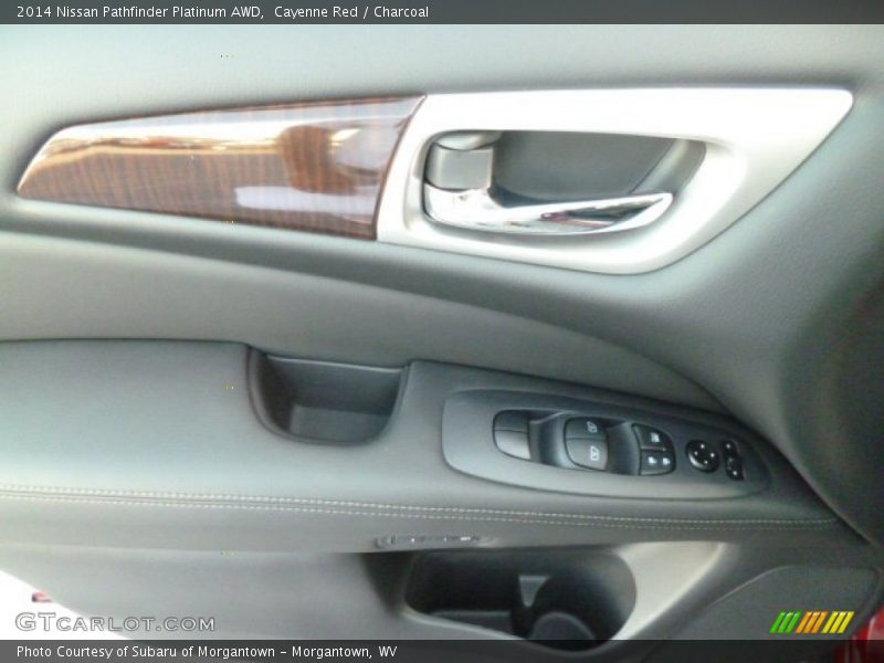 Door Panel of 2014 Pathfinder Platinum AWD
