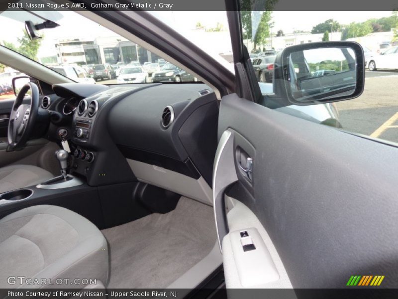 Gotham Gray Metallic / Gray 2011 Nissan Rogue S AWD