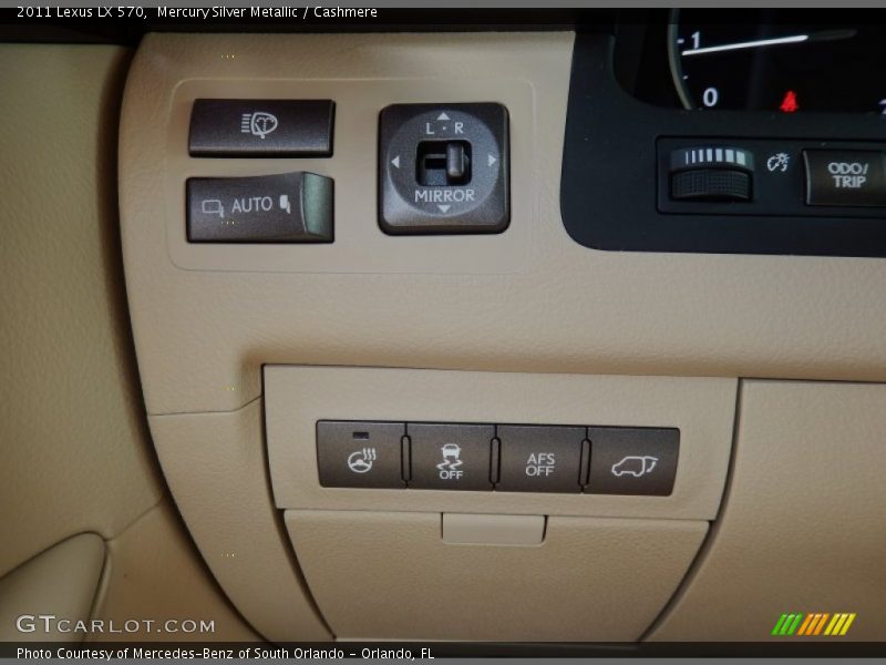 Controls of 2011 LX 570