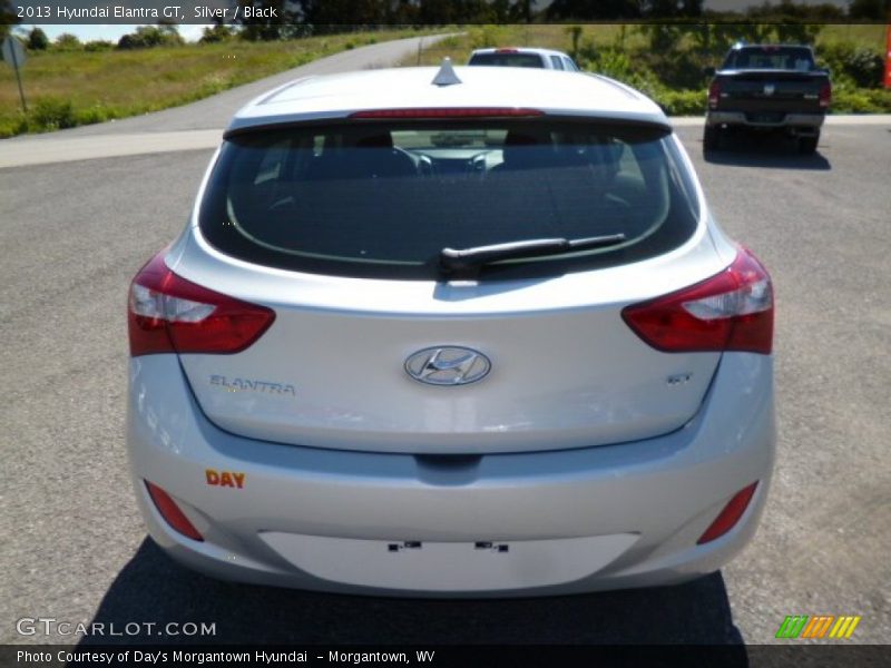 Silver / Black 2013 Hyundai Elantra GT