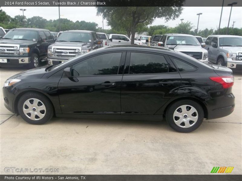 Tuxedo Black / Charcoal Black 2014 Ford Focus S Sedan