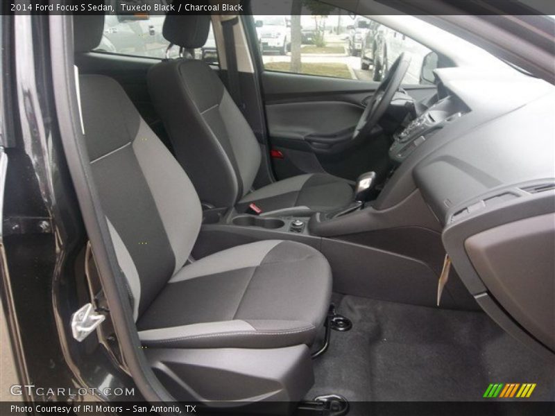 Tuxedo Black / Charcoal Black 2014 Ford Focus S Sedan