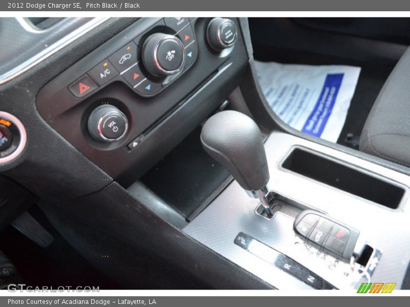 Pitch Black / Black 2012 Dodge Charger SE
