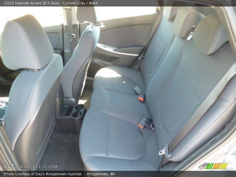 Cyclone Gray / Black 2013 Hyundai Accent SE 5 Door