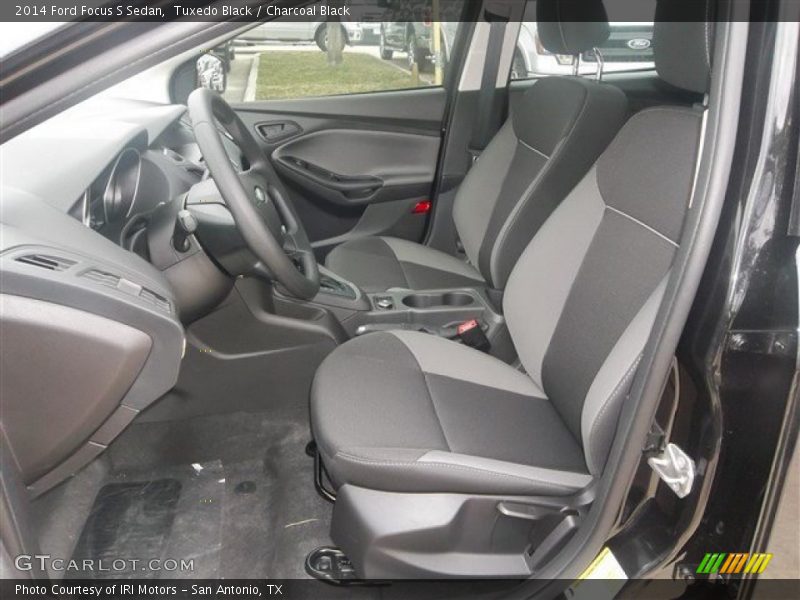 Tuxedo Black / Charcoal Black 2014 Ford Focus S Sedan