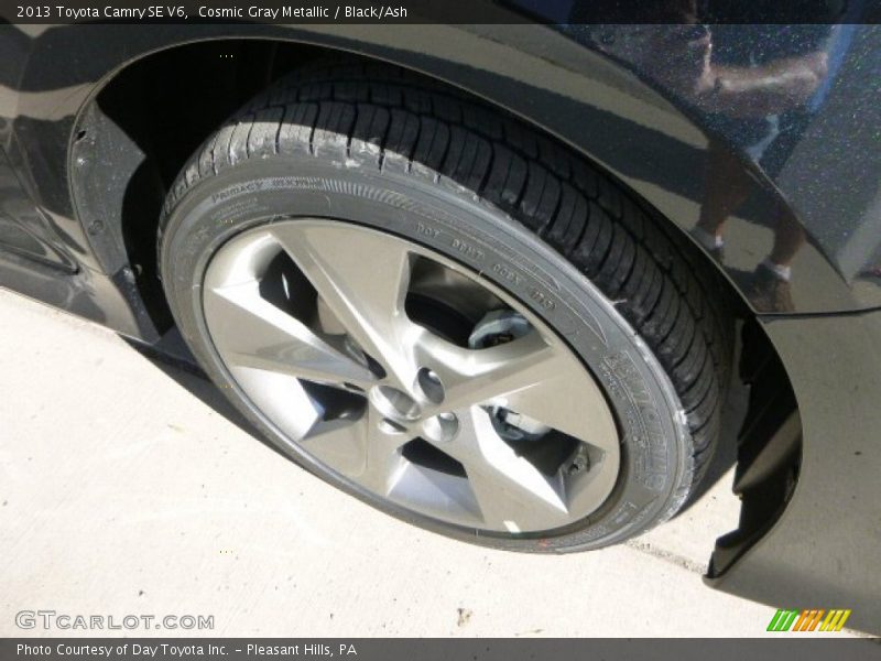 Cosmic Gray Metallic / Black/Ash 2013 Toyota Camry SE V6